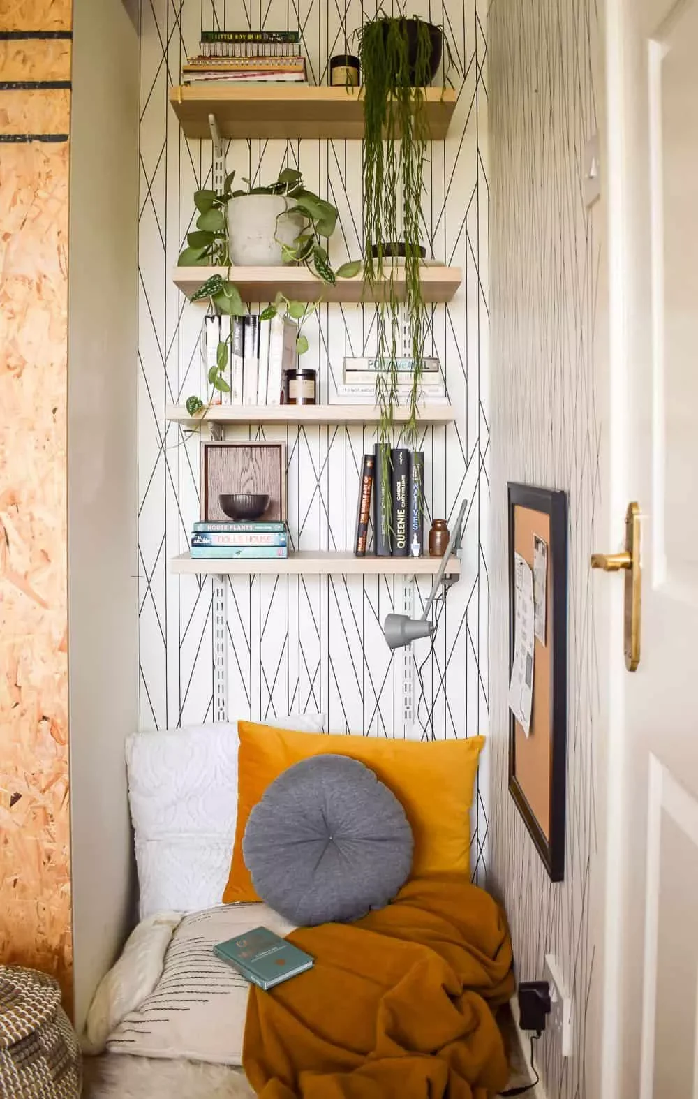 30 Beautiful Ways to Transform Your Apartment Into a Cozy Haven 22 Create a Bonus Space