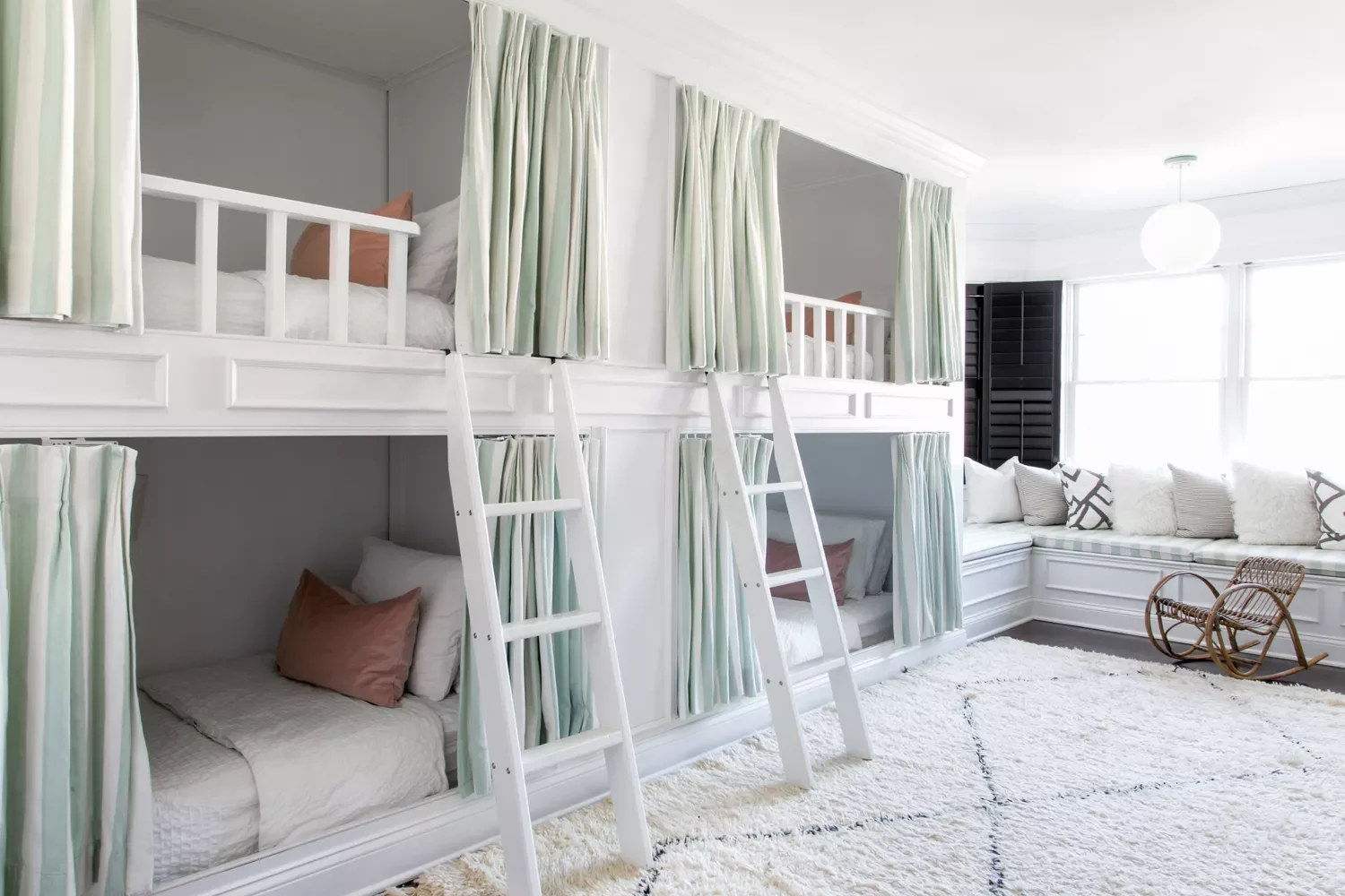 45 Cozy Bedroom Ideas That Will Transform Your Space Into a Dreamy Retreat 9 Create a Cozy Bunk Room