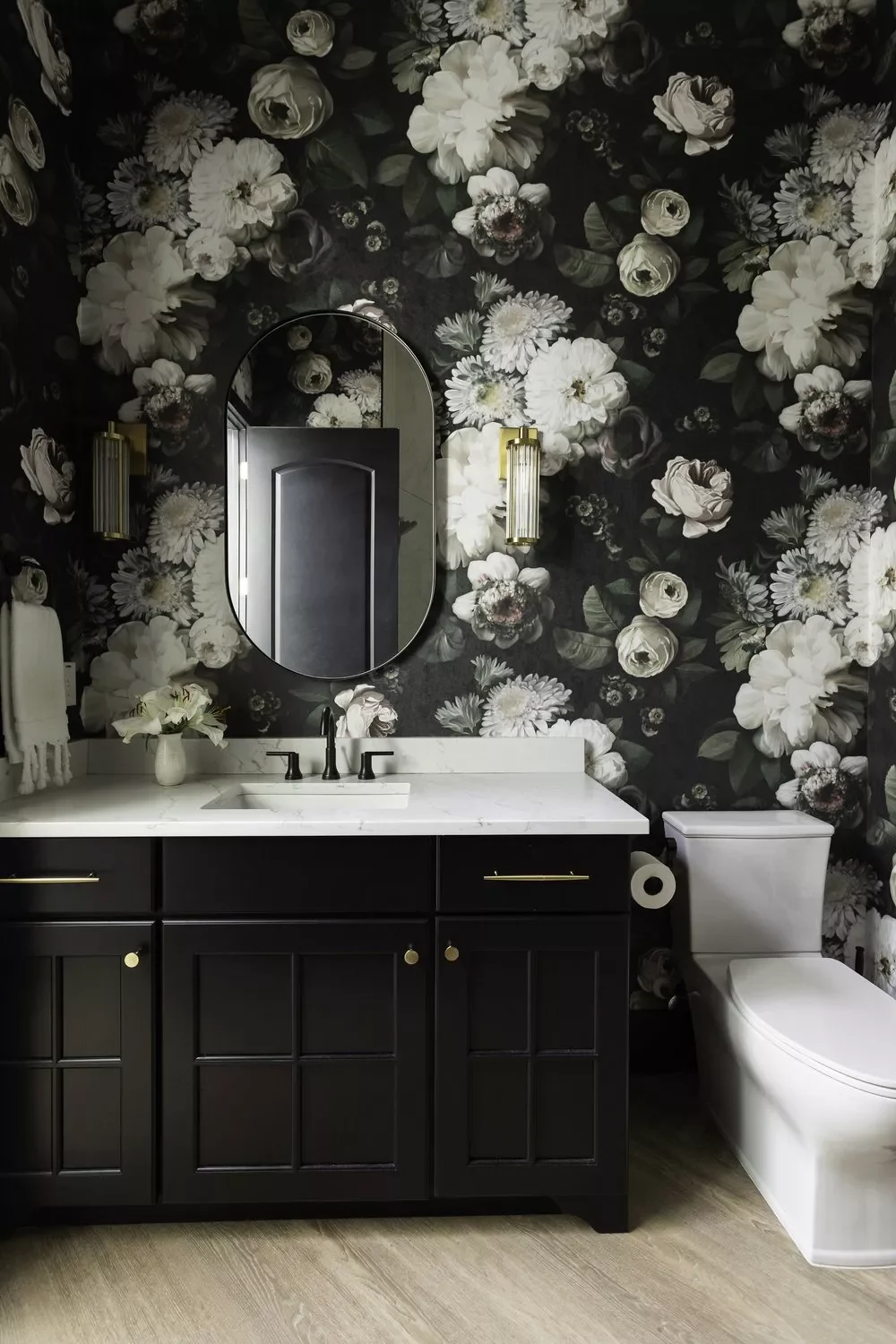 43 Stunning Powder Room Design Ideas to Transform Your Half Bath 27 Create a Garden Effect