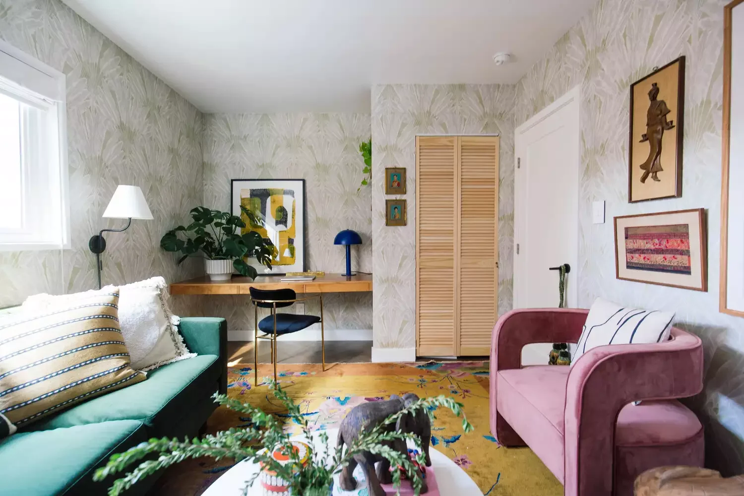 67 Stylish Modern Home Office Ideas That Make Working From Home a Joy Create a Guest Room Office