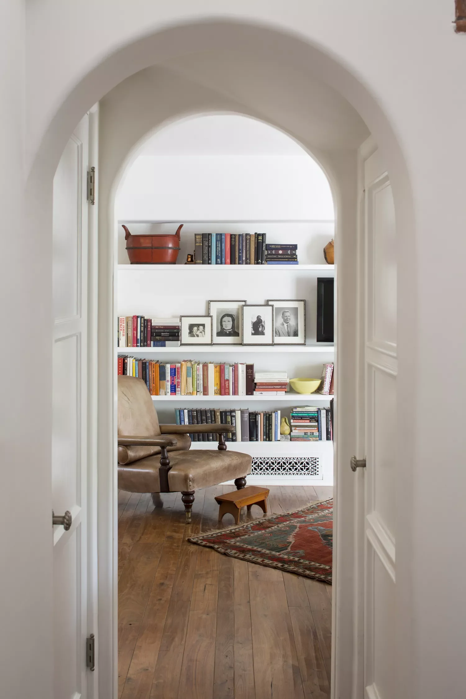 32 Study Room Ideas That Will Transform Your Workspace Into a Productivity Paradise Create a Hybrid Space