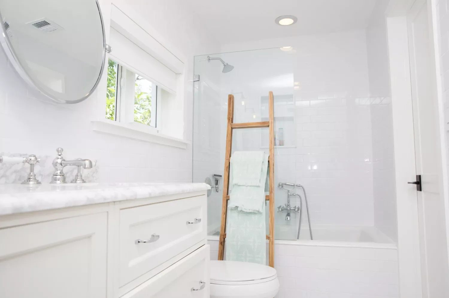 22 Stunning Bathtub Design Ideas That Will Transform Your Bathroom 3 Create a Spa-Like Bathroom With a Standard Tub