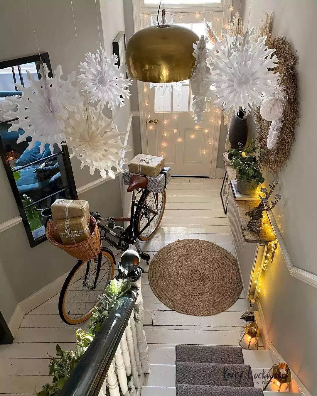 50 Festive Christmas Party Decorating Ideas Your Guests Will Absolutely Adore 33 Create a Winter Wonderland