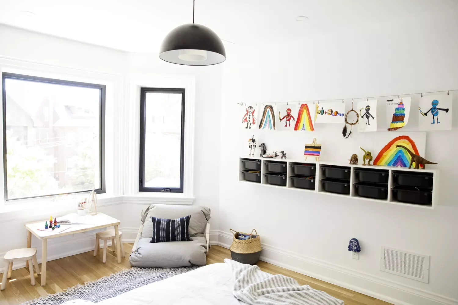 52 Amazing Boys' Bedroom Ideas That Will Make Parents Smile Too 48 Create an Art Corner