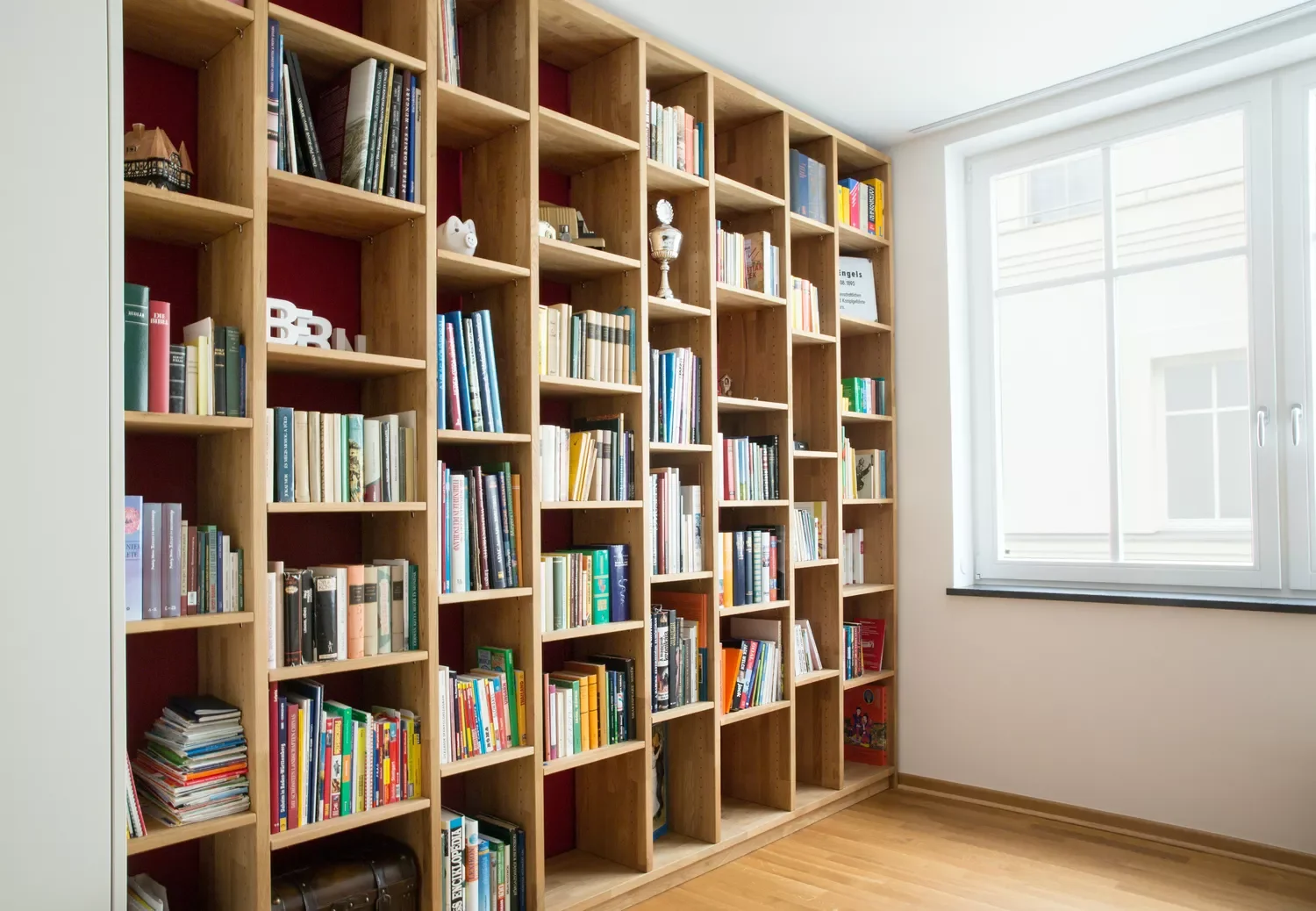 22 Stunning Floor-to-Ceiling Shelf Ideas That Maximize Style and Storage Create an At-Home Bookstore