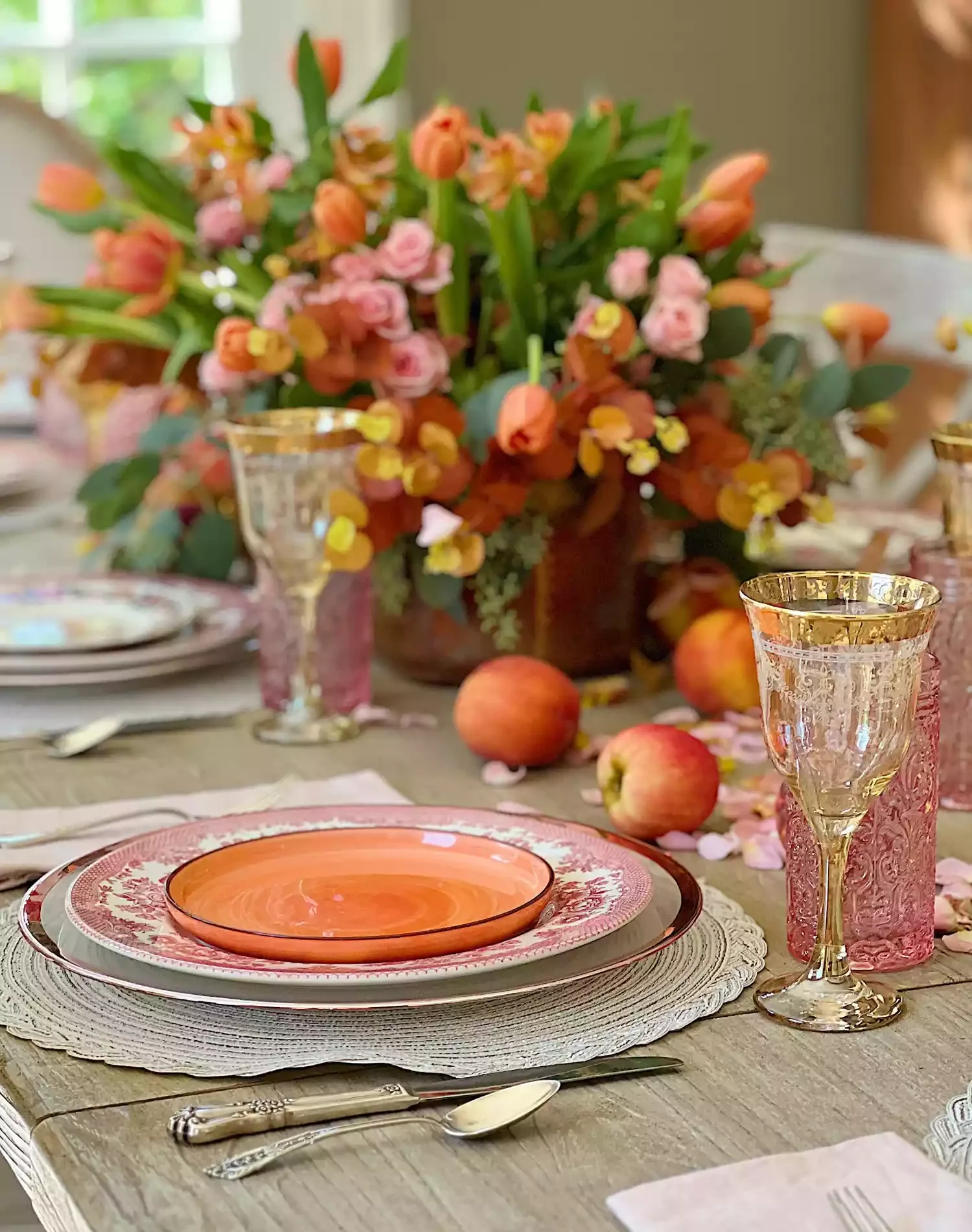 78 Beautiful Fall Table Decorating Ideas to Transform Your Seasonal Celebrations 23 Create an Effortless Feel