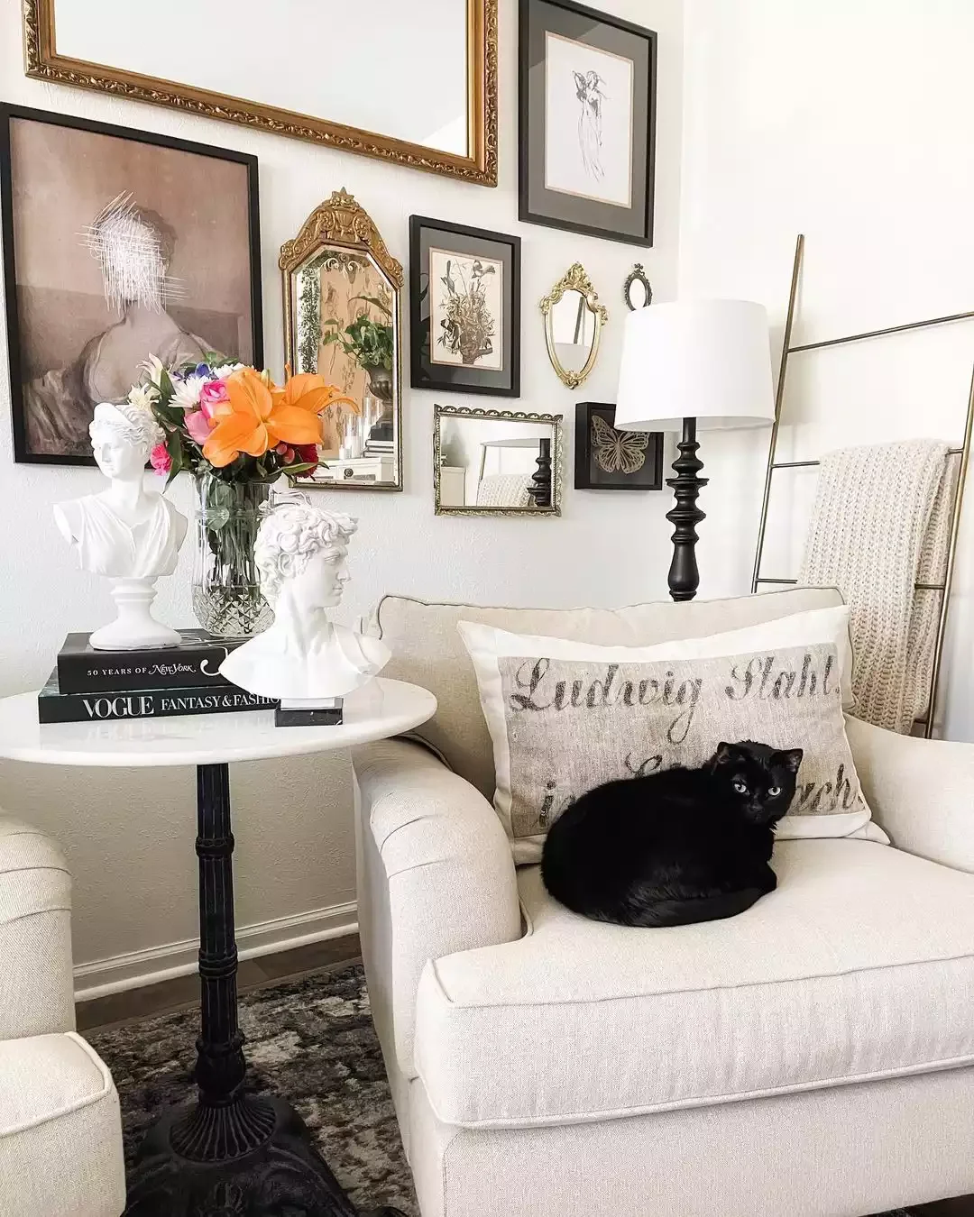 27 Fresh Modern Victorian Design Ideas That Feel Anything But Stuffy 12 Create an Ornate Gallery Wall