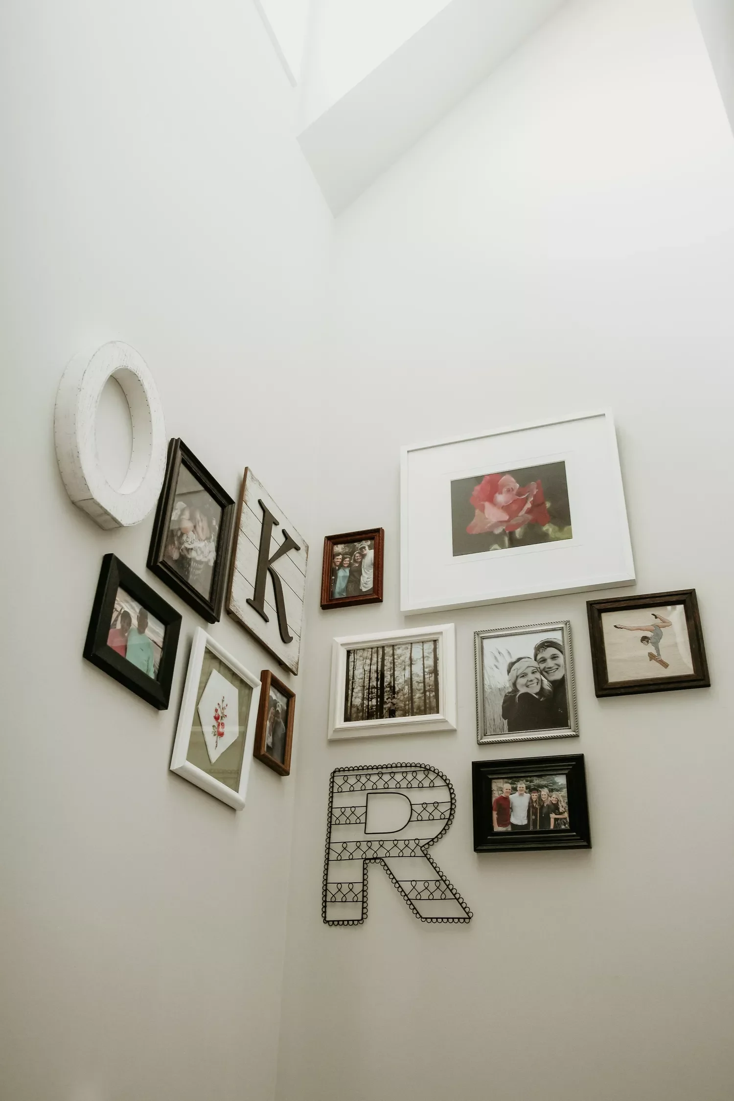 26 Creative Family Photo Wall Ideas That Will Transform Your Home 21 Curate an Artful Corner