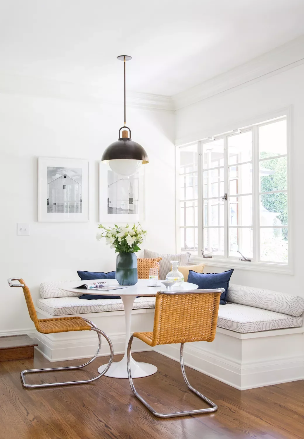 37 Creative Banquette Seating Ideas to Transform Your Home into a Cozy Cafe 19 Cushion With Bolster Pillows