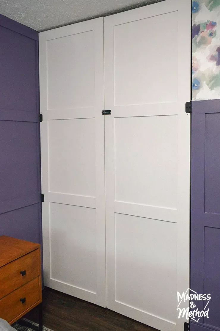 26 Creative DIY Closet Door Makeovers That Transform Your Space 25 Custom Closet Doors