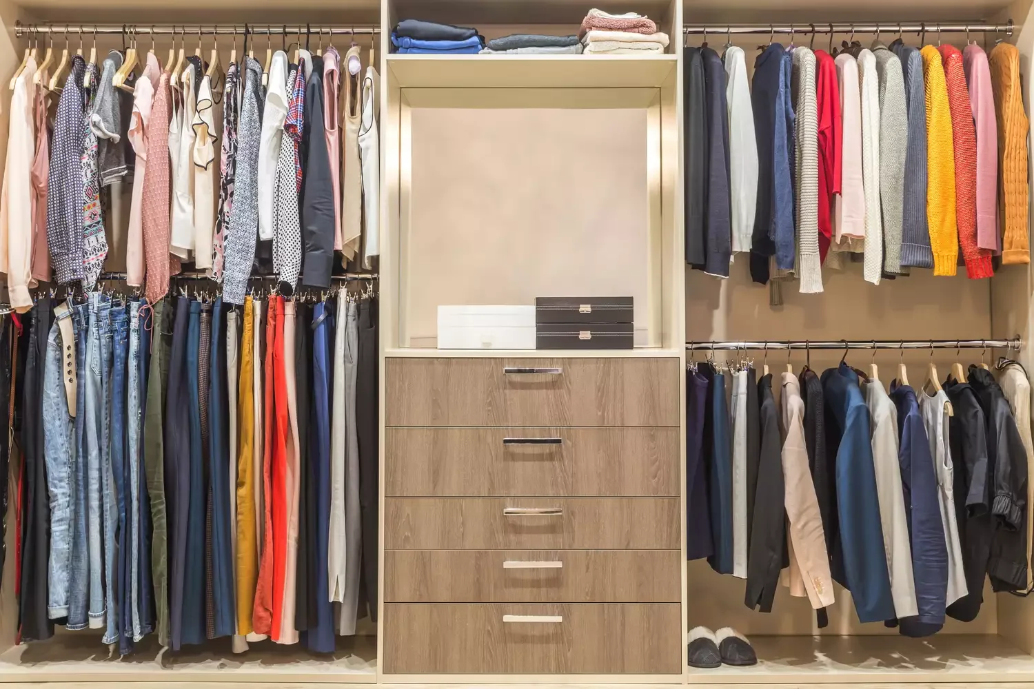 23 Brilliant Open Closet Ideas That'll Transform Your Morning Routine Customize Your Hanging Rods