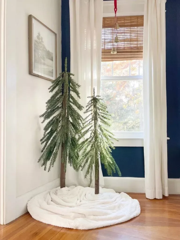43 DIY Christmas Tree Ideas That Will Wow Your Holiday Guests DIY Alpine Trees