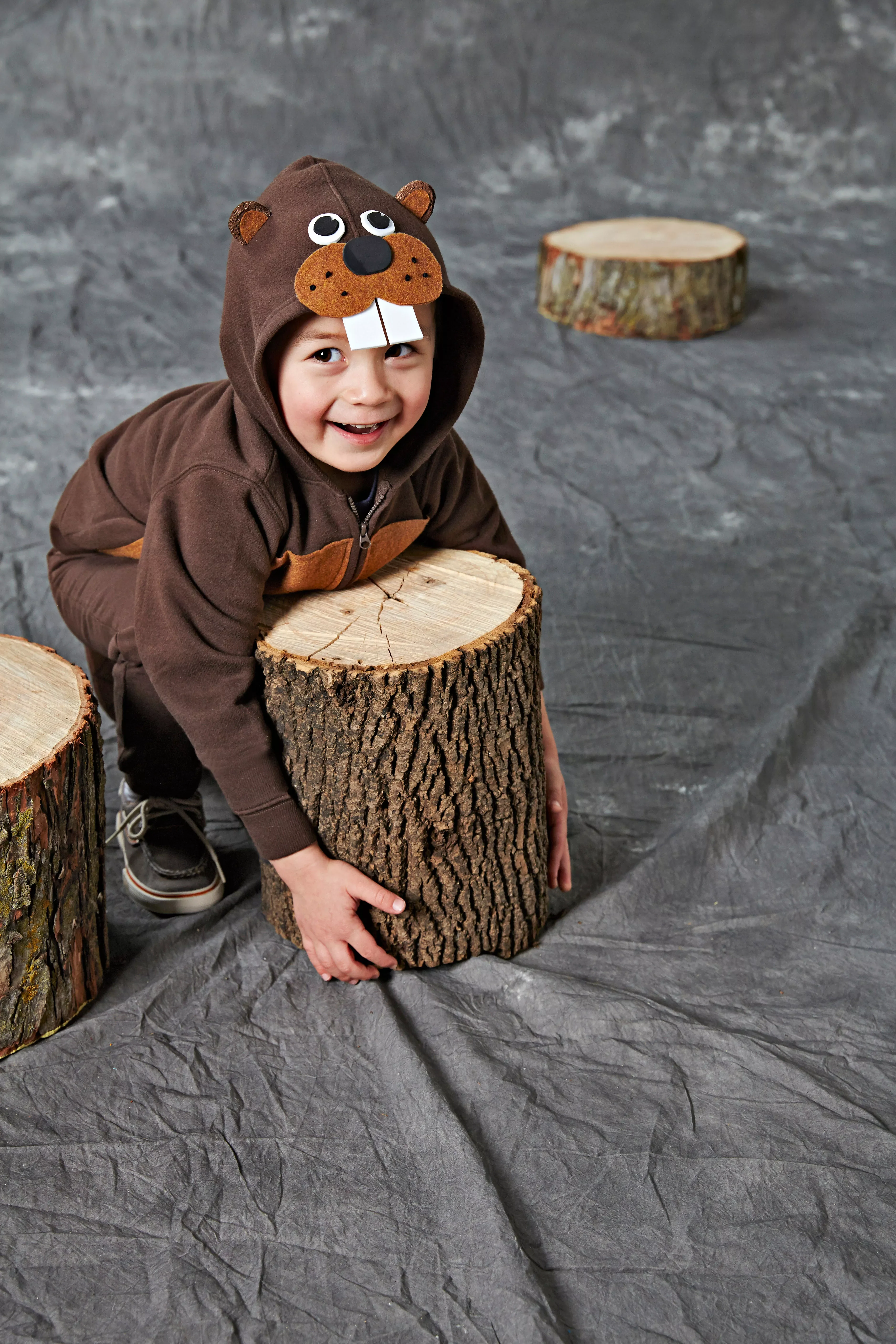 31 Handmade Halloween Costume Ideas for Kids to Wear While 13 DIY Beaver Costume