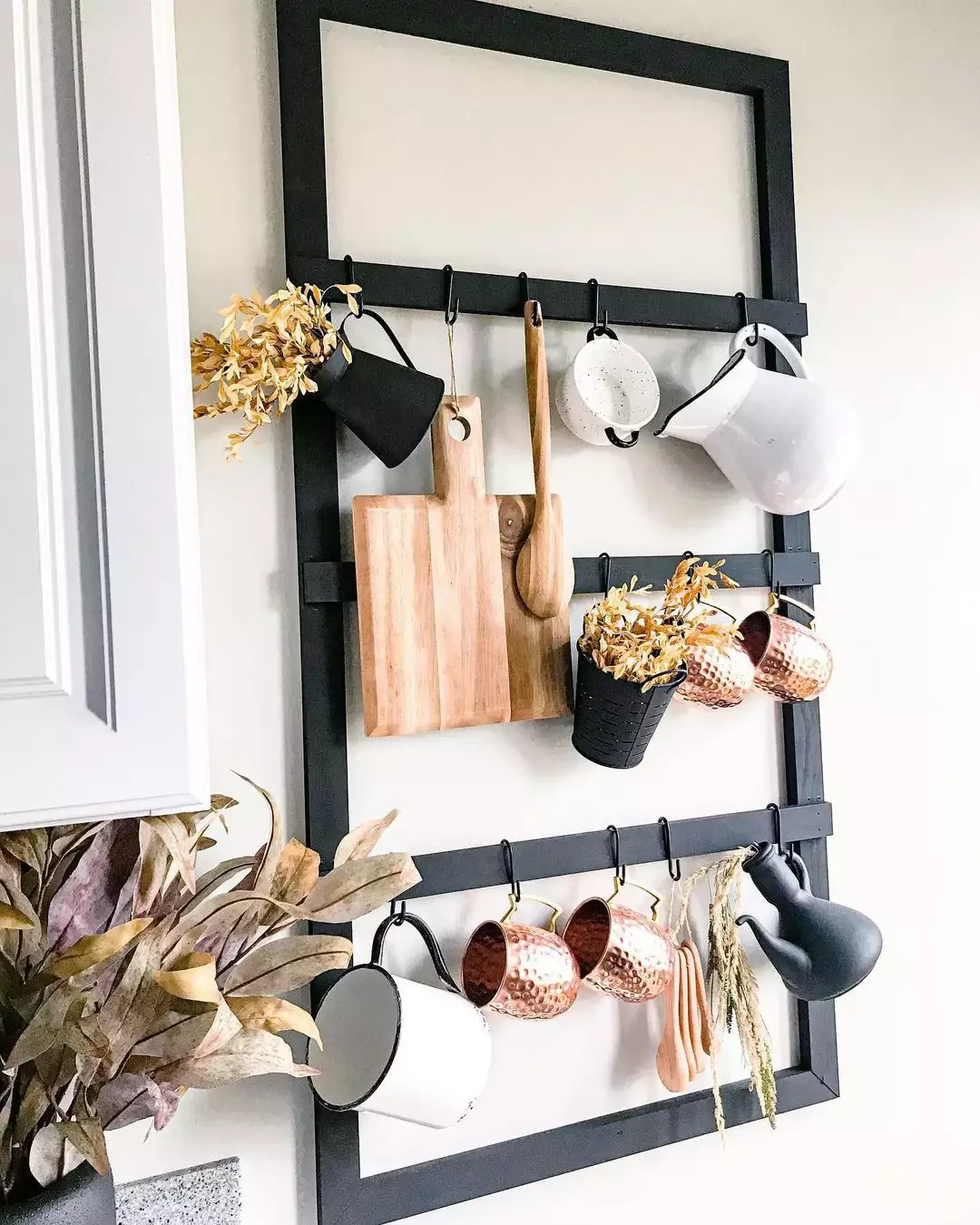 24 Subtle Fall Kitchen Decorating Ideas That Bring Perfect Autumn Warmth 16 DIY Decor