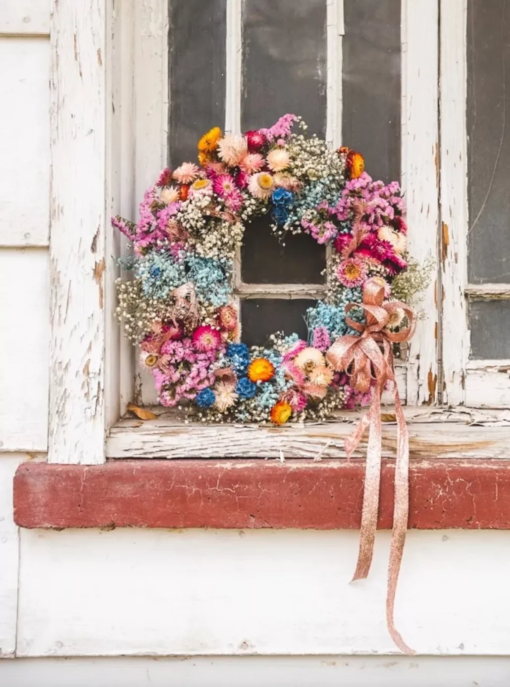 66 Beautiful Fall Wreath DIY Ideas to Welcome Autumn Into Your Home 18 DIY Dried Flowers Wreath