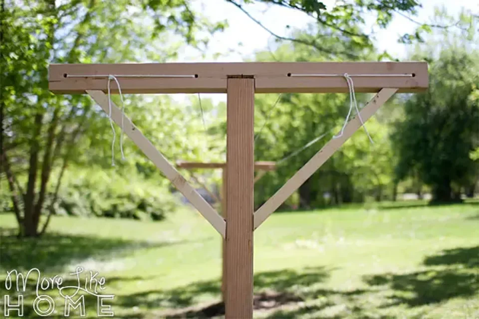 11 Creative DIY Clothesline Projects That Transform Your Home 2 DIY Family Clothesline