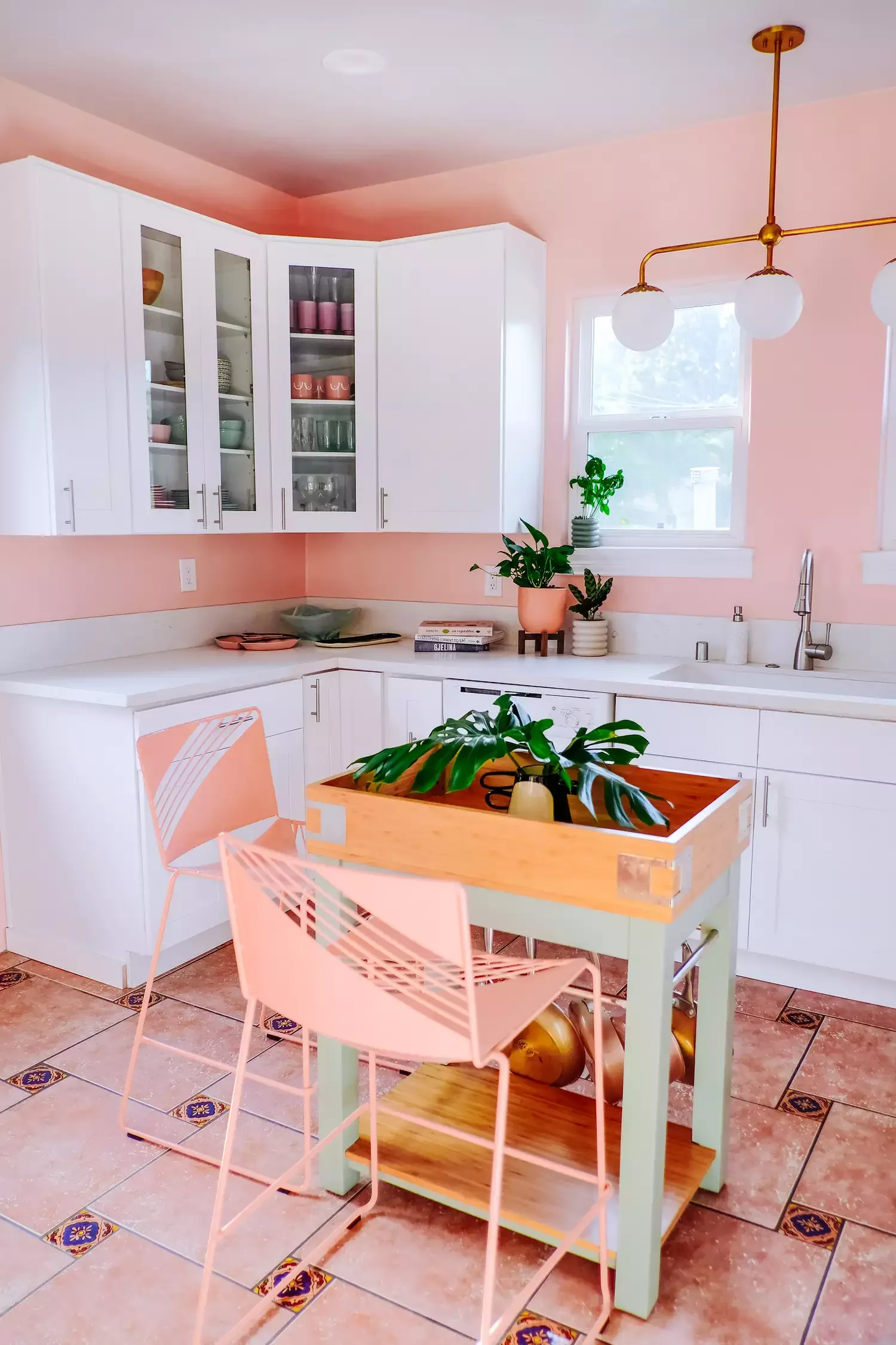27 Kitchen Bar Ideas That Create the Perfect Entertainment Space DIY Kitchen Bar