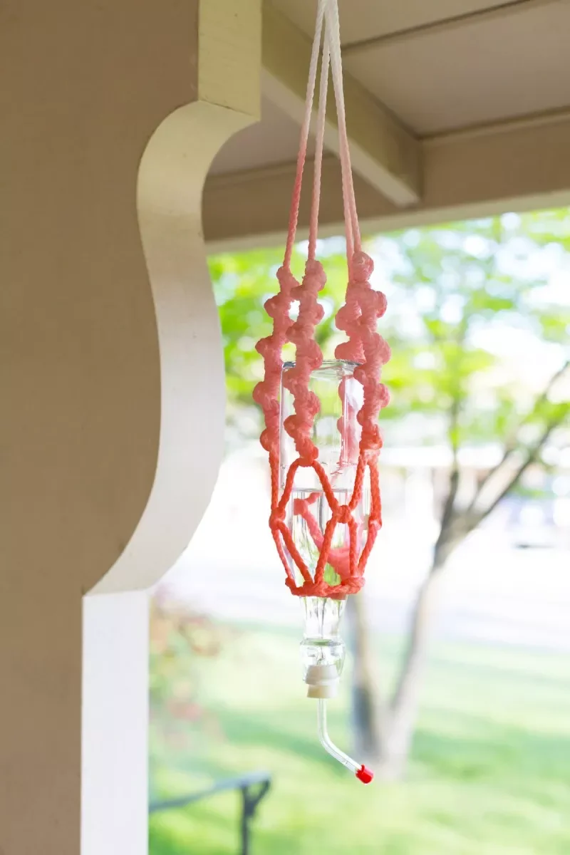 DIY Macramé Hummingbird Feeder