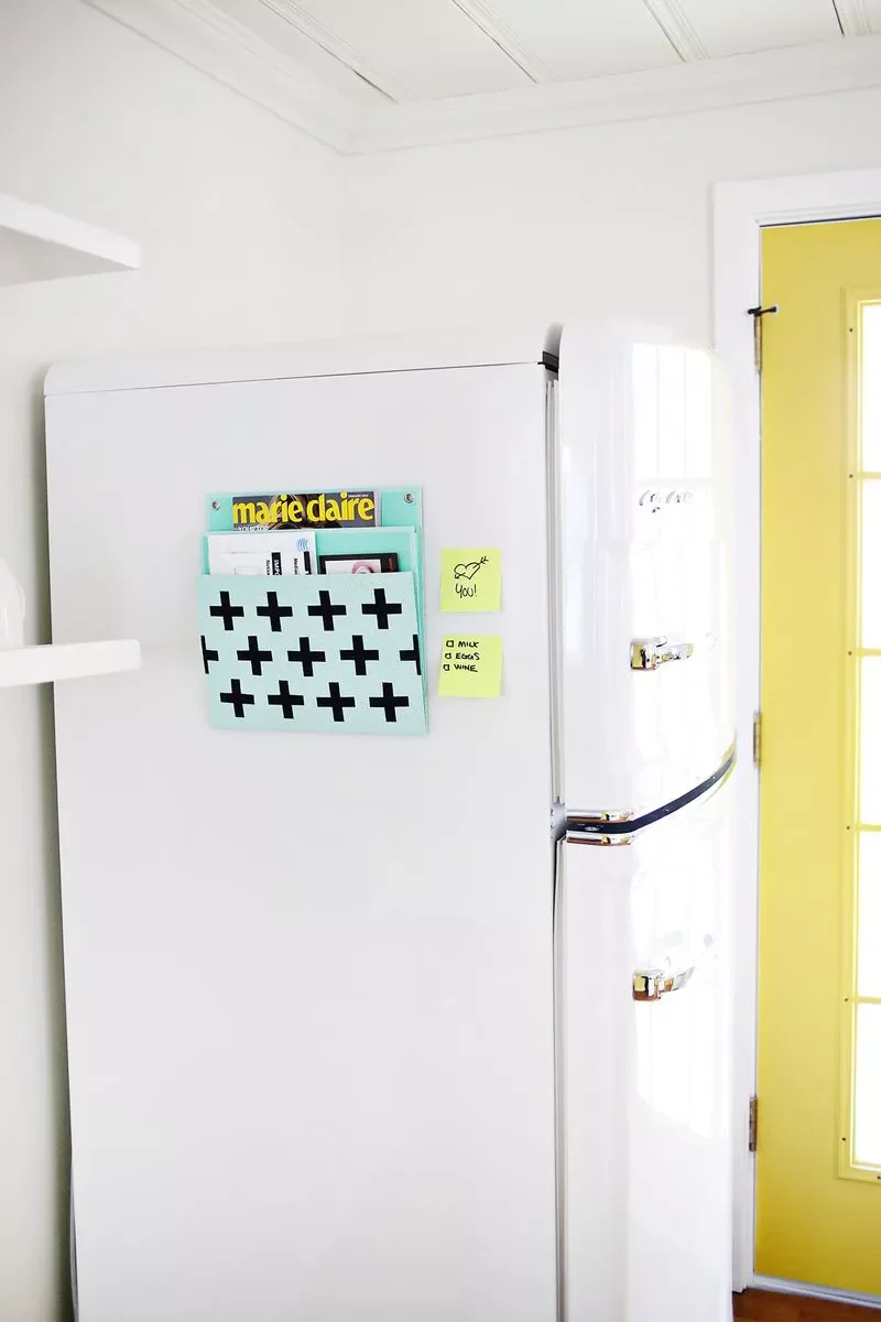 20 Brilliant Mail Organization Ideas That'll Transform Your Cluttered Space DIY Magnetized Fridge Mail Holder