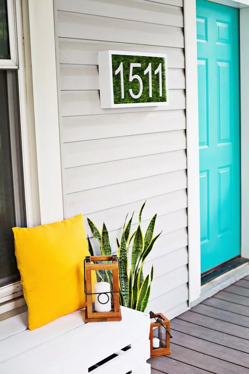 17 DIY Outdoor Decorating Projects to Transform Your Home's Landscape DIY Modern House Numbers