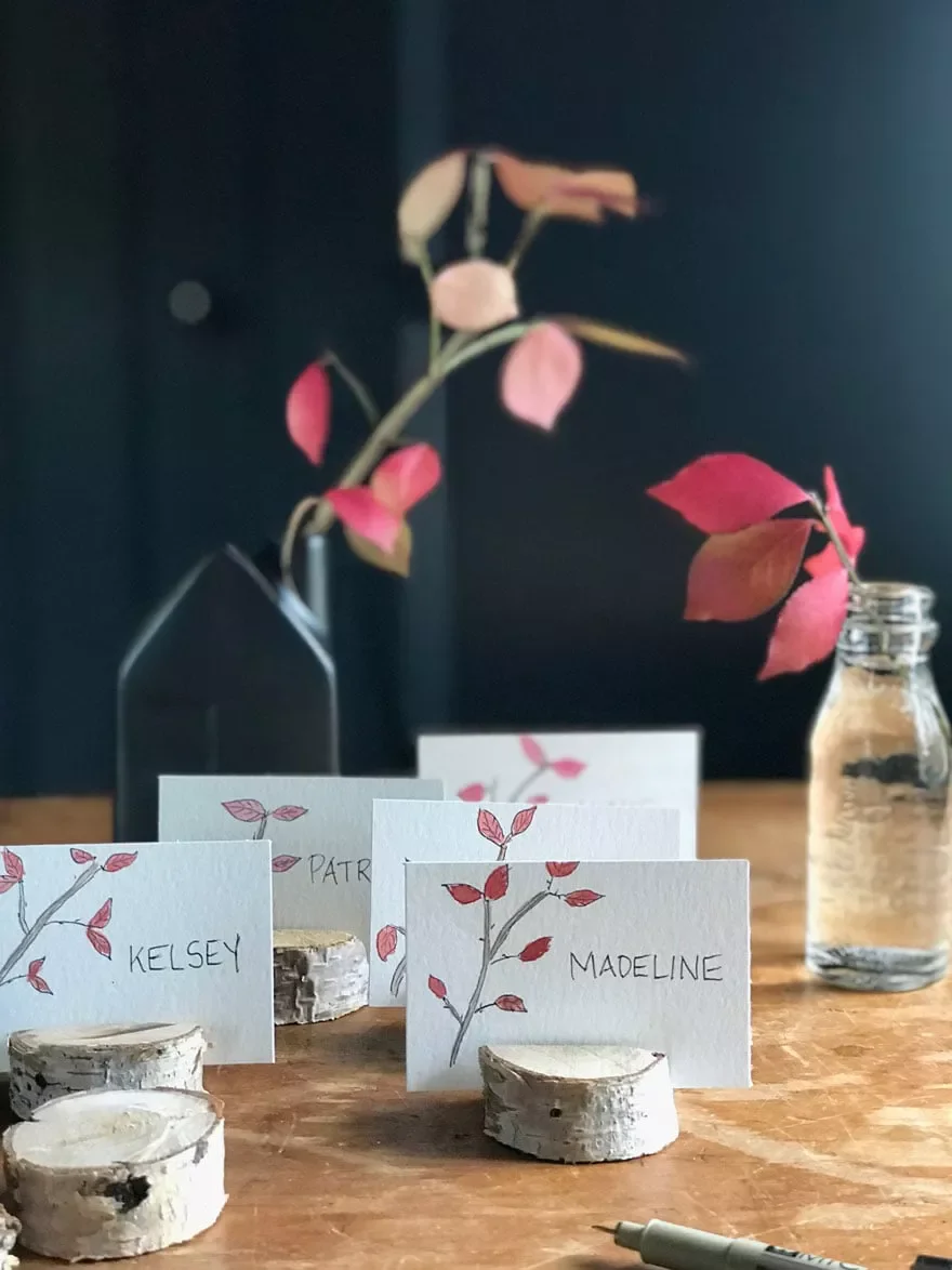 55 Stunning Thanksgiving Décor Ideas to Transform Your Home with Style 37 DIY Place Card Holders