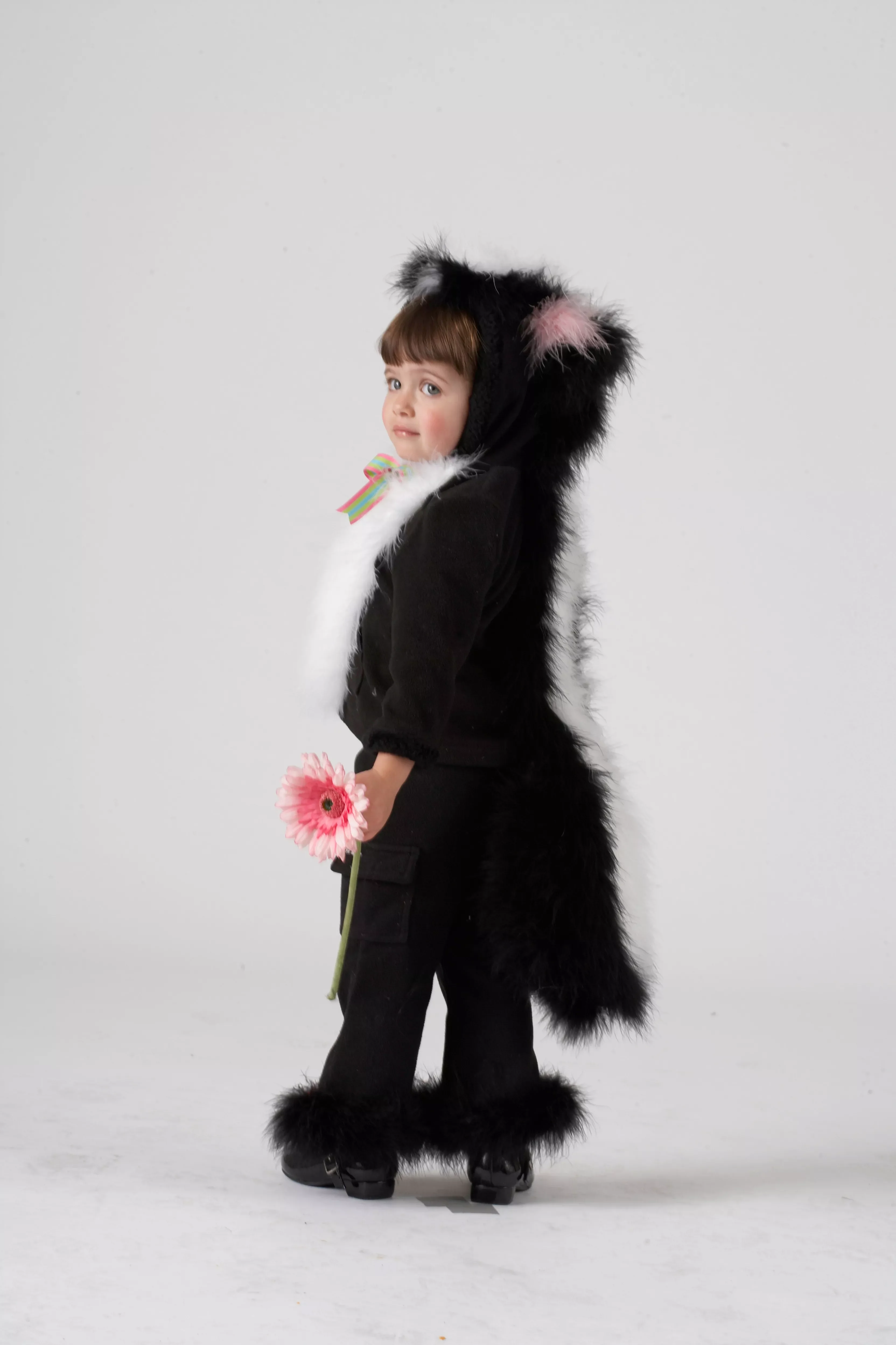 31 Handmade Halloween Costume Ideas for Kids to Wear While 9 DIY Skunk Costume