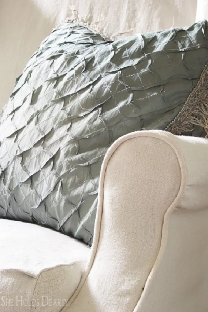 20 Creative DIY Sofa Cover Ideas to Transform Your Living Space 3 DIY Slipcovers With Piping