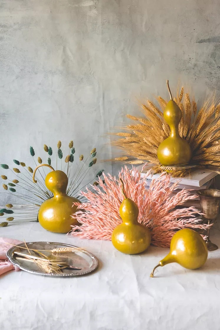 55 Stunning Thanksgiving Décor Ideas to Transform Your Home with Style 28 DIY Turkey Gourd Decorations
