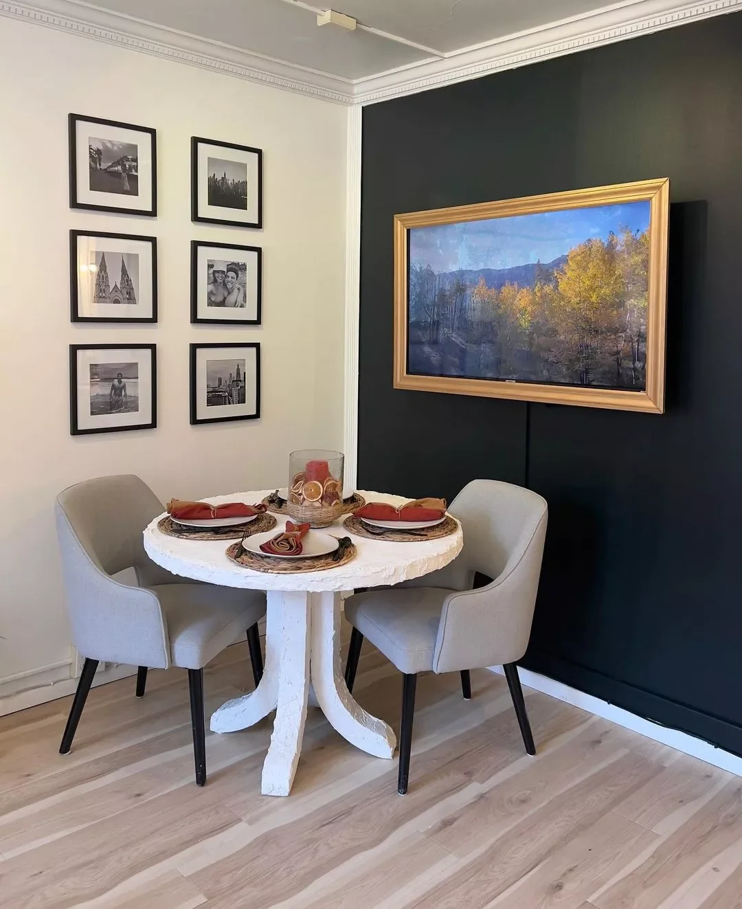 22 Cozy Fall Decorating Ideas That'll Transform Your Apartment This Season 3 DIY a Dining Table Centerpiece