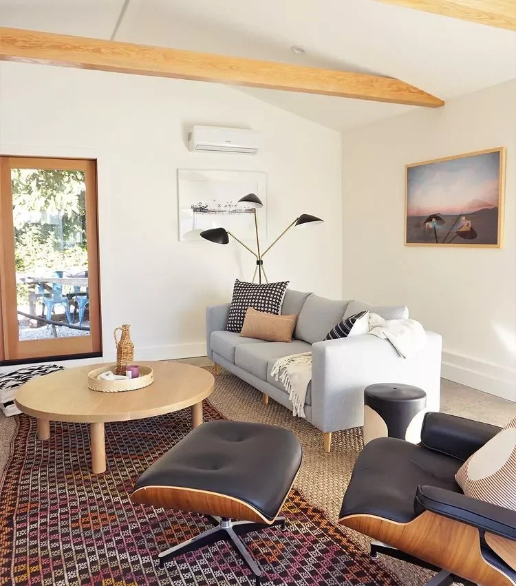 26 Creative Garage Makeover Ideas to Transform Your Space Inside and Out DIY a Media Room