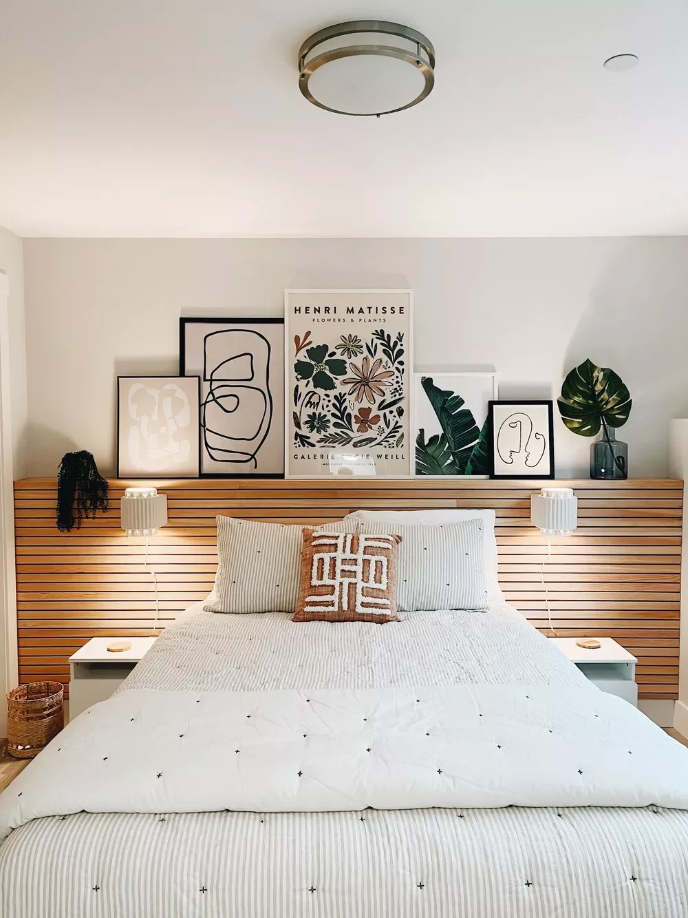 55 Wood Slat Wall Accent Ideas That Make Any Room Look Incredible DIY a Wood Slat Headboard