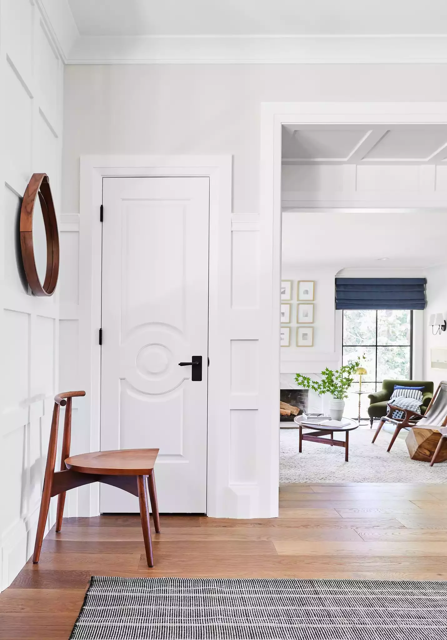 31 Brilliant Small Entryway Ideas That'll Make Your Space Feel Amazing Declutter With a Chair