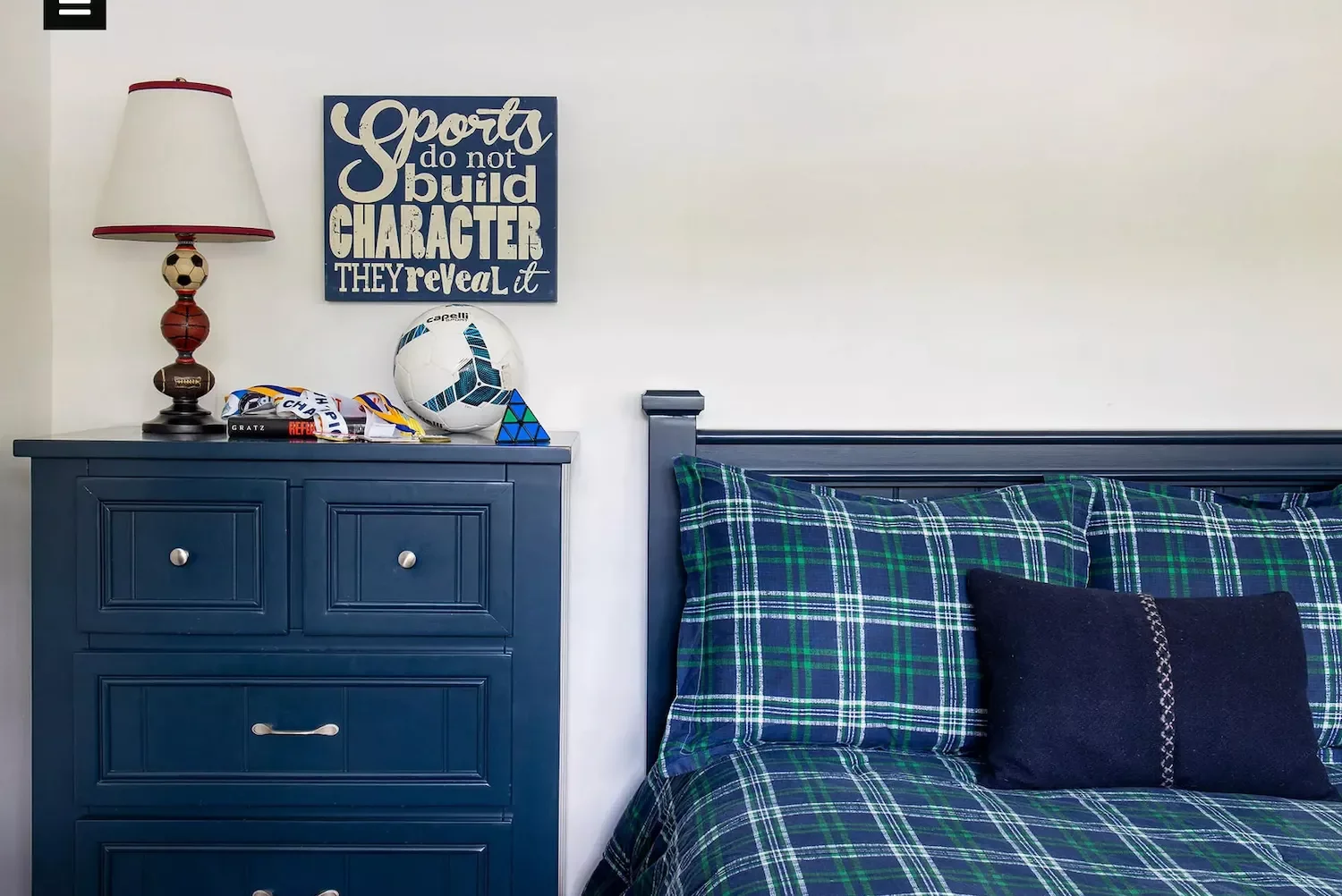 52 Creative and Stylish Teen Bedroom Design Ideas 48 Decorate Around Interests