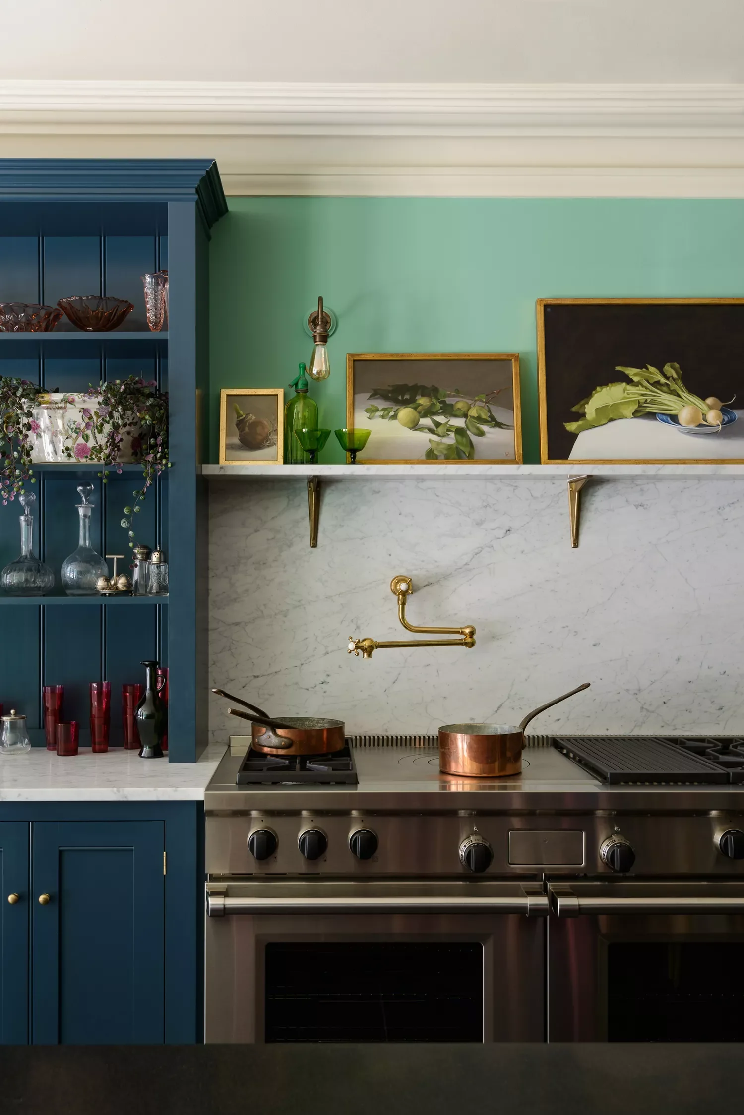 45 Shelf Styling Ideas That'll Transform Your Space Like a Design Pro 18 Decorate Them with Framed Art