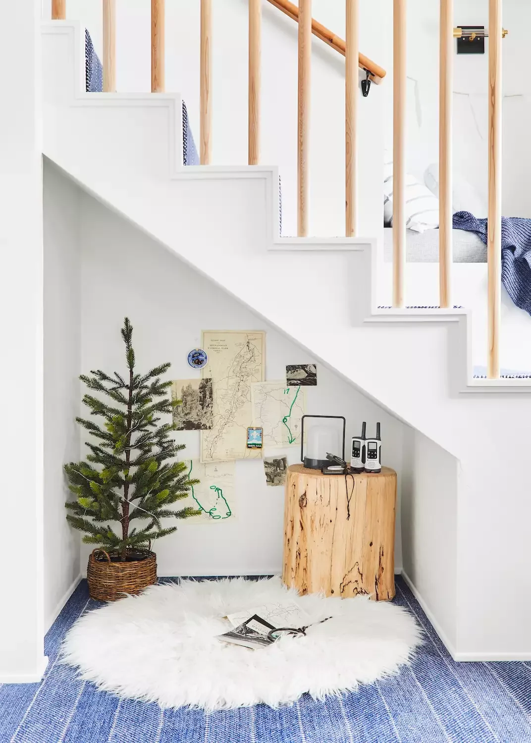 115 Stunning Christmas Decorating Ideas to Transform Your Home This Holiday Season Decorate Under the Stairs