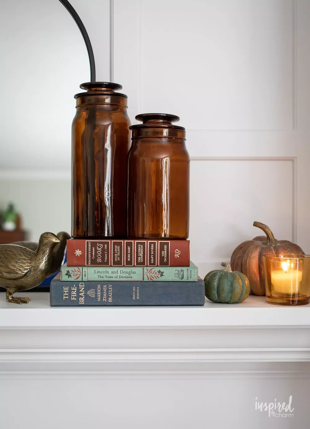 65 Cozy Fall Decorating Ideas to Transform Your Home This Autumn 62 Decorate With Amber Glass