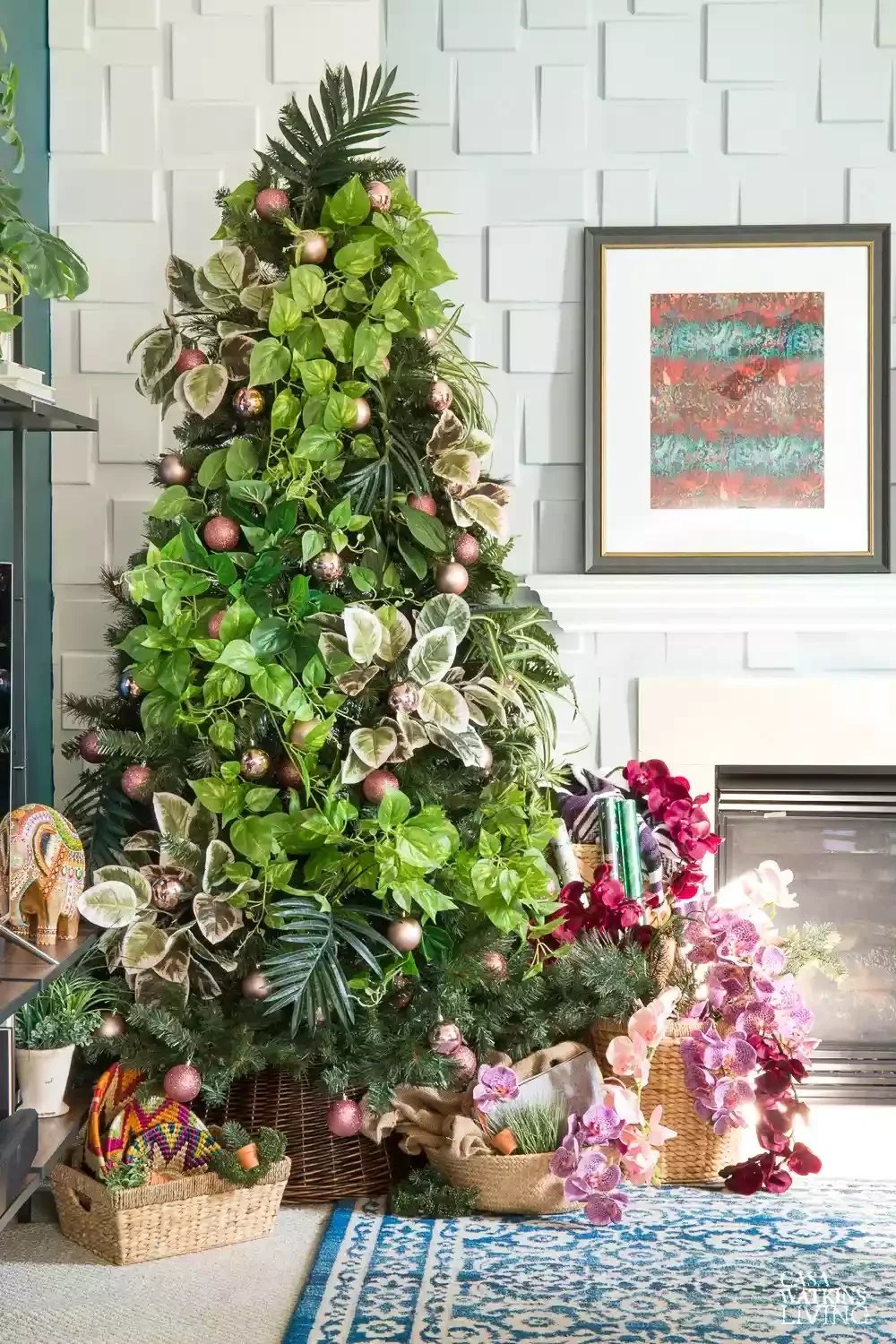 50 Christmas Decorating Ideas That Create a Designer Wonderland Decorate With Botanicals