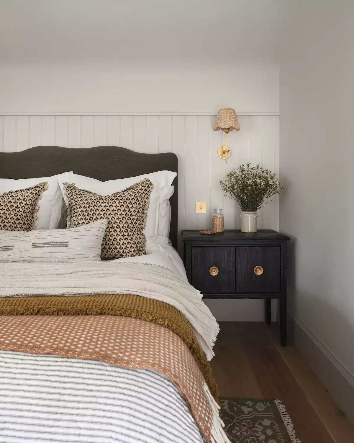 35 Creative Shiplap Half Wall Ideas That Transform Every Room 14 Decorate With Gold Accents