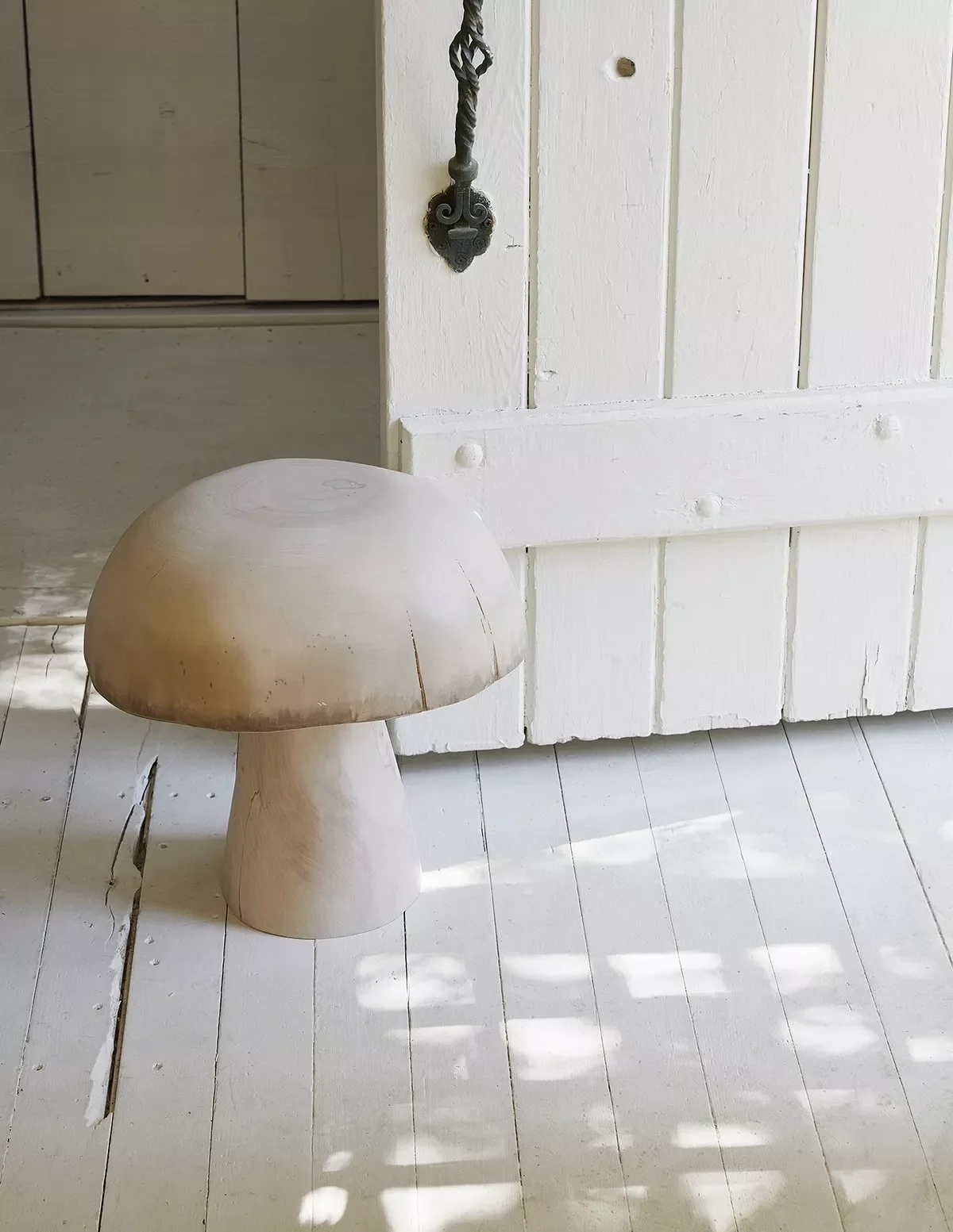 65 Cozy Fall Decorating Ideas to Transform Your Home This Autumn 55 Decorate With Mushrooms