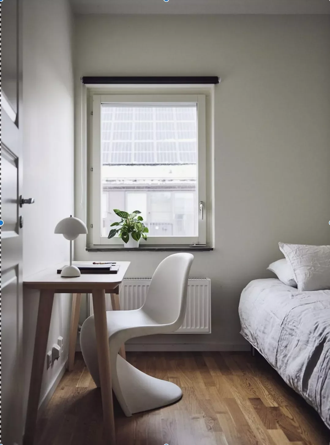 28 Multi-Purpose Office Guest Room Ideas to Create Your Perfect Hybrid Space 3 Decorate With Neutrals