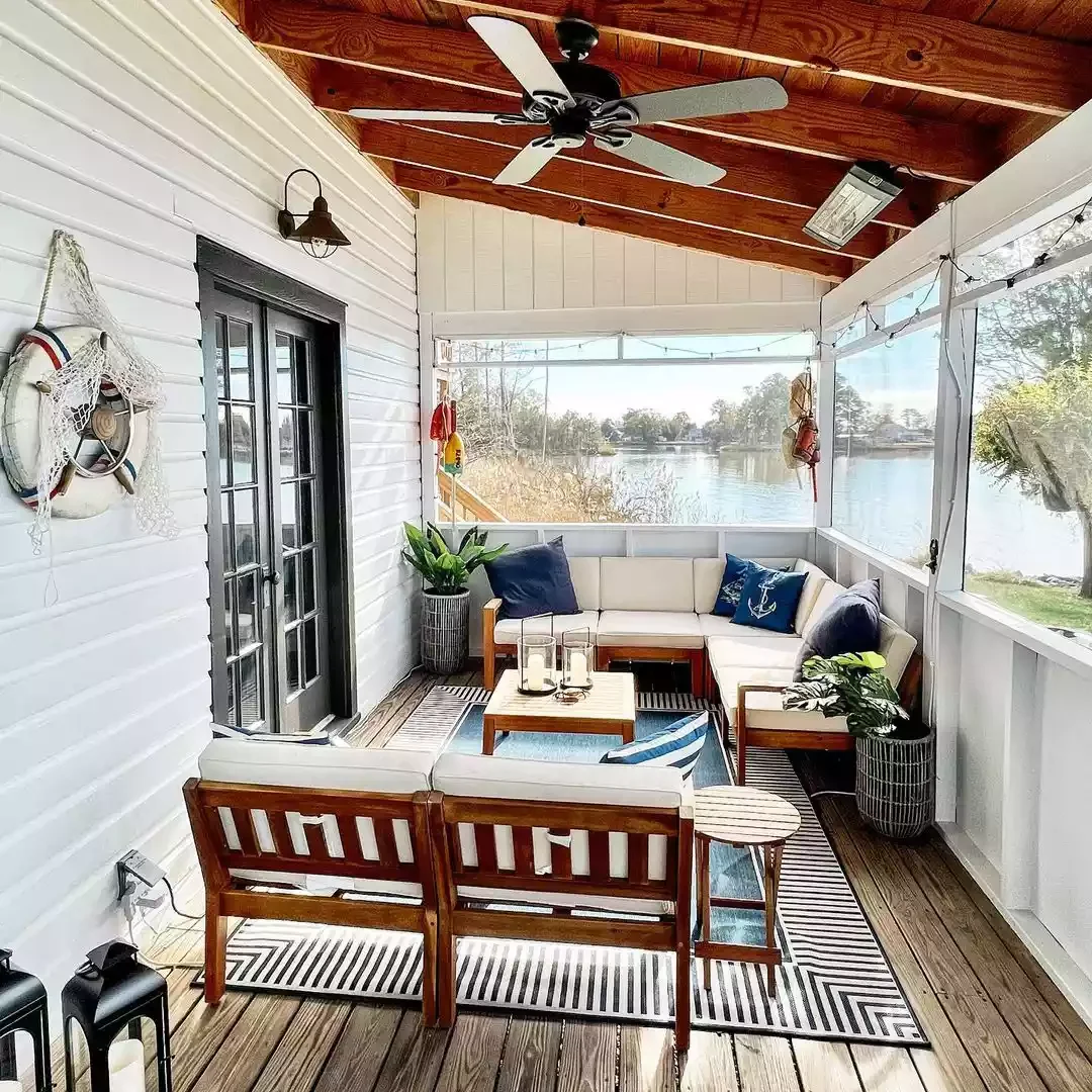 31 Brilliant Small Screened Porch Ideas That Make Every Square Foot Count 30 Decorate With a Classic Camp Feel