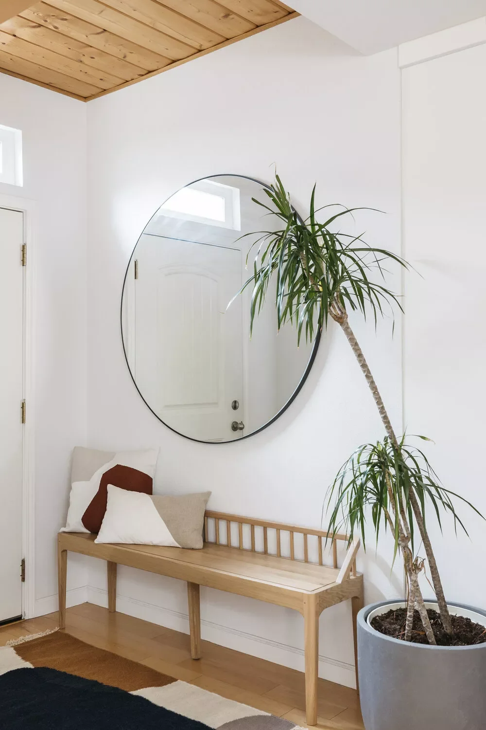31 Brilliant Small Entryway Ideas That'll Make Your Space Feel Amazing Define an Open Entryway