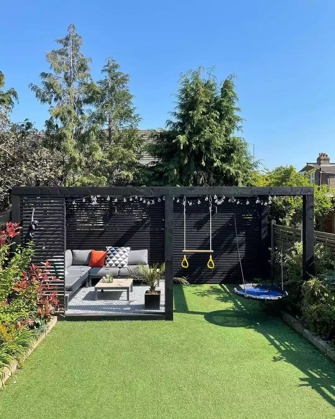 24 Creative DIY Fence Projects to Transform Your Outdoor Privacy Designate Areas