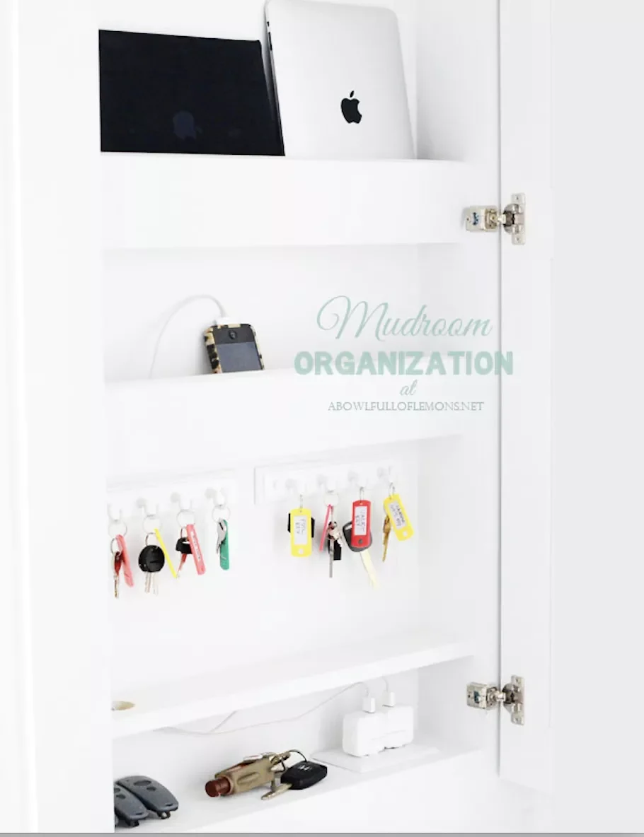 12 Smart Charging Station Solutions to Banish Cable Chaos Designate aTechnology Cabinet