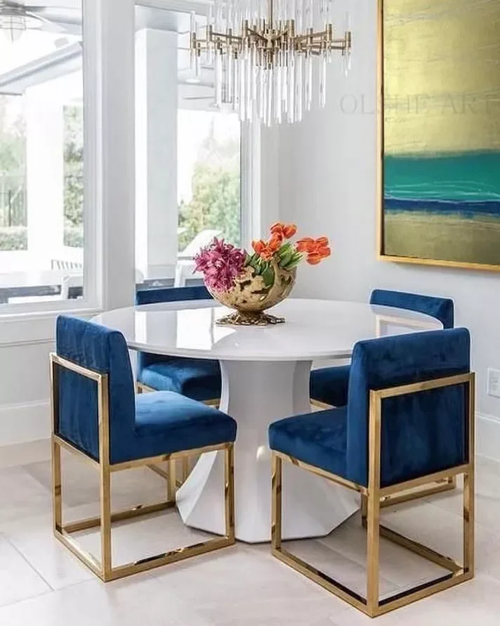 27 Contemporary Dining Room Ideas That'll Transform Your Space Dining Room Statement Light