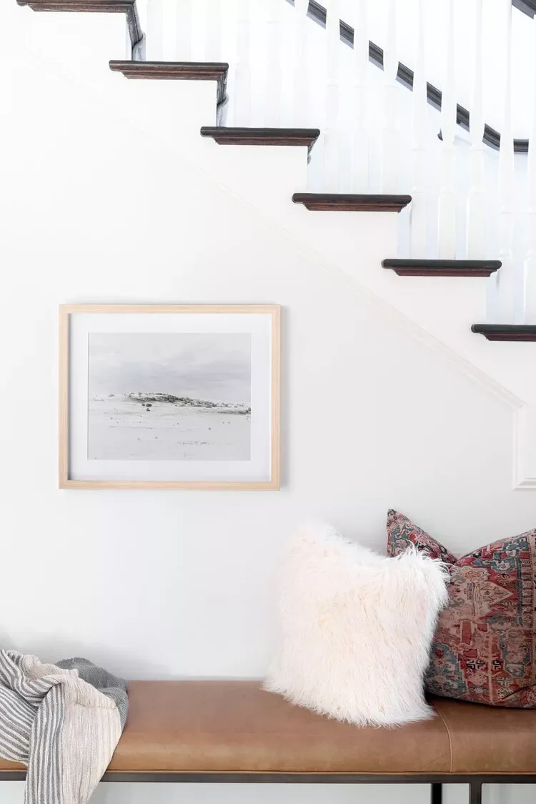 29 Stunning Staircase Design Ideas to Transform Your Home's Interior 21 Displaying a Favorite Art Piece