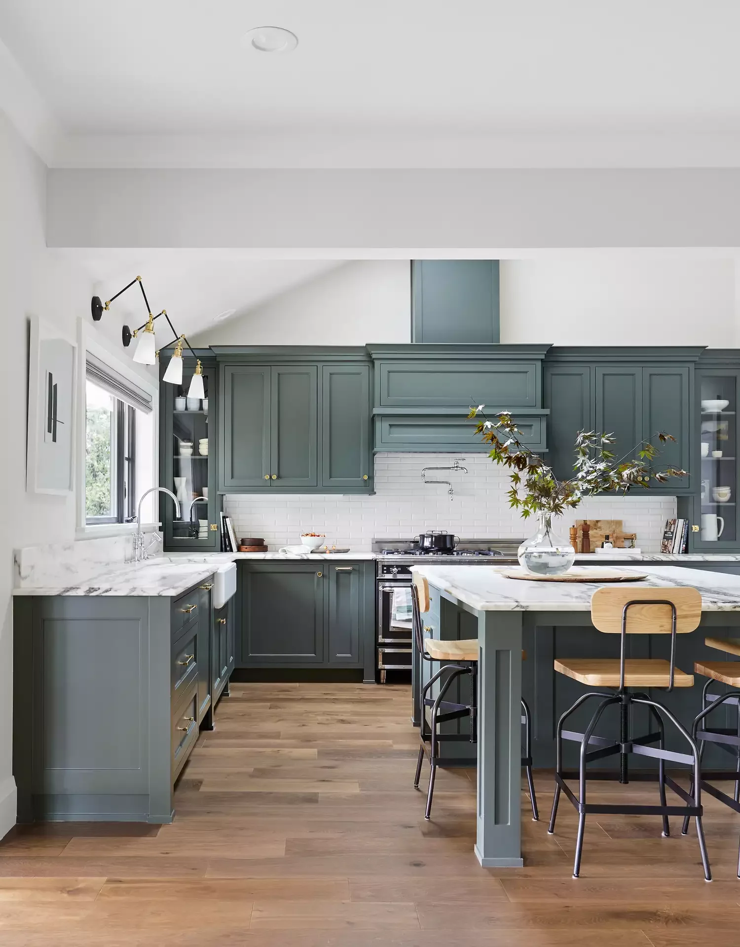 37 Stunning Green Kitchen Cabinet Ideas That Will Transform Your Space Dive Into Teal Green