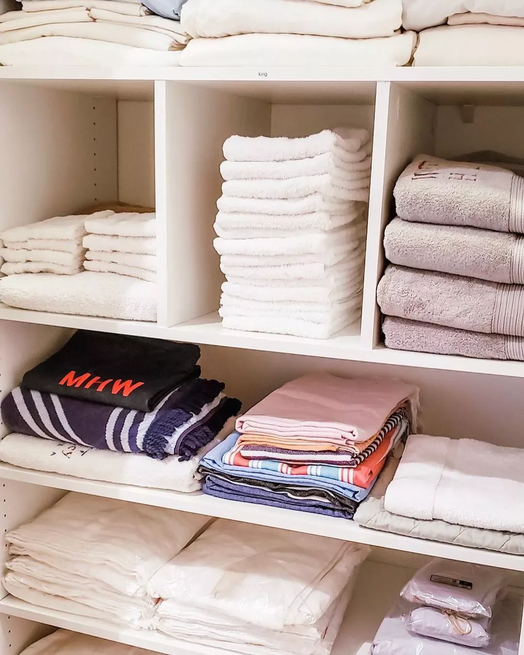 22 Smart Bedding Storage Solutions That Actually Work Divide Shelves