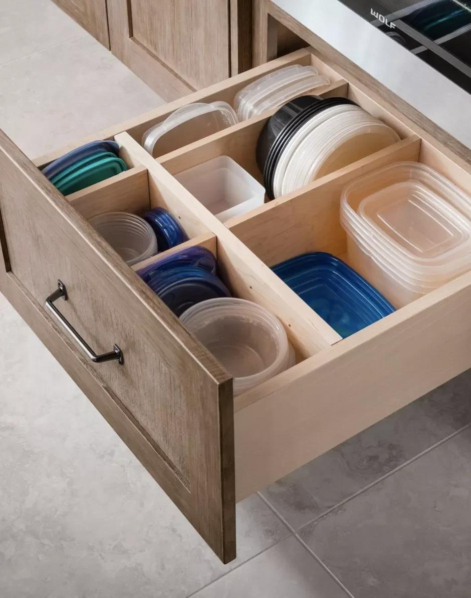 18 Brilliant Ways to Organize Your Food Storage Containers Divide by Size