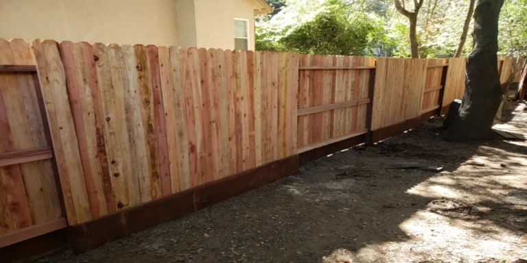 Do I Need Neighbors Permission to Replace a Fence?